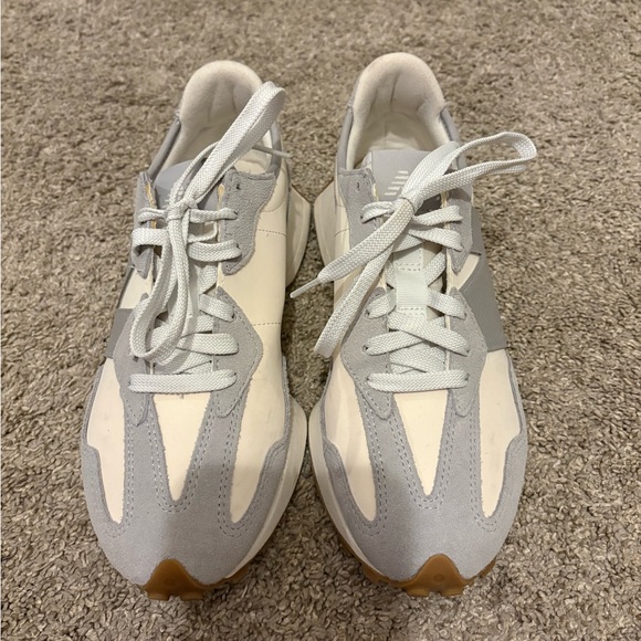 New Balance Women's 327 Grey/White - Picture 3 of 5